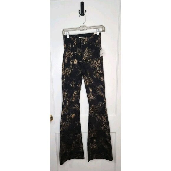 FREE PEOPLE JAYDE PRINTED METALLIC FLARE Pants JEANS Size 26 NWT - Picture 1 of 6
